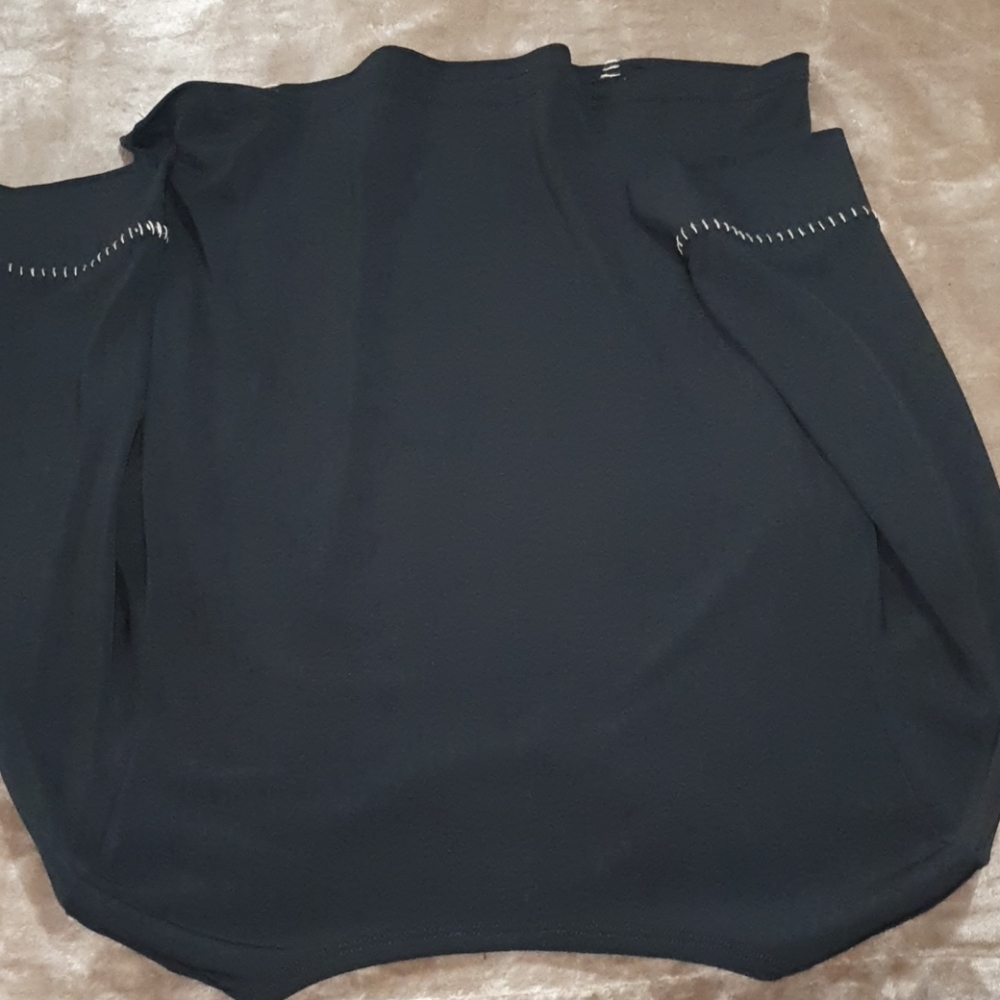 Shirt - Picture 4 of 4
